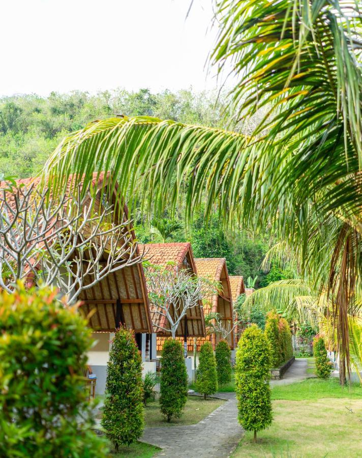 Penida Bay Village Sakti Екстериор снимка